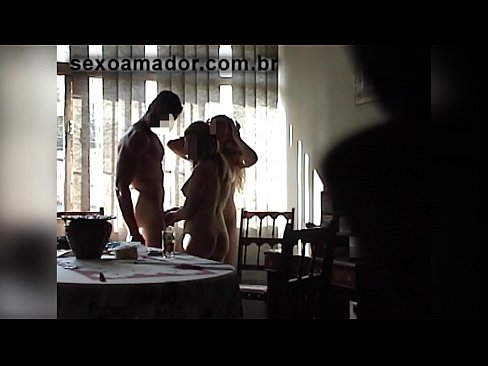 ❤️ Seksikaverit kutsuvat jättimiehen ja kolmen kimppakivaa hänen kanssaan ❌ Vittu video at fi.obuvlisett.ru ❌